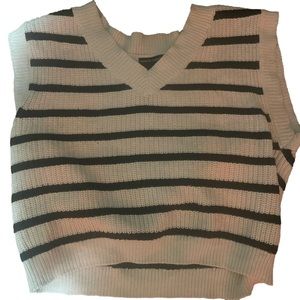 moon & madison striped sweater vest, size s